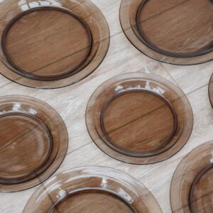 Ensemble d’assiettes en verre fumé marron - 12 grandes plates et 6 à dessert